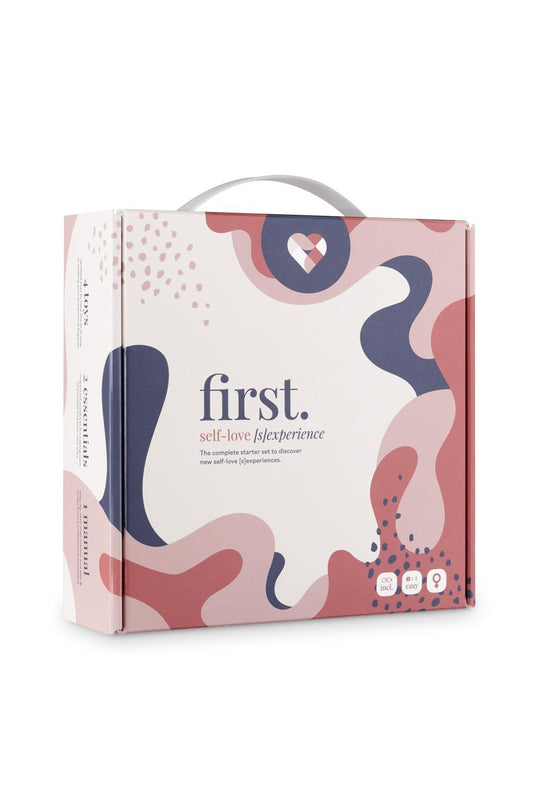 Le coffret Plaisir solo First Kinky Experience, de la marque Loveboxxx, contient4 sextoys, 1 lubrifiant, 1 toy cleane...